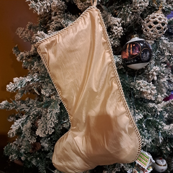 Luxury Stocking Checkerboard - Picture 3 of 6